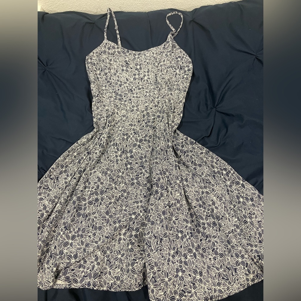 Blue & white flower designed sundress size Small